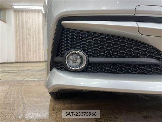 Toyota CROWN SEDAN 2020-04 7271746-23