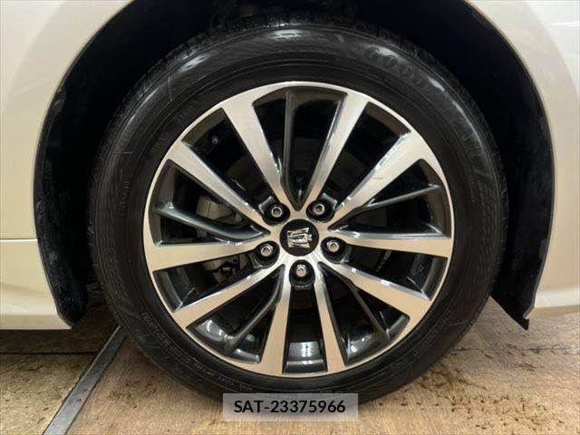 Toyota CROWN SEDAN 2020-04 7271746-26