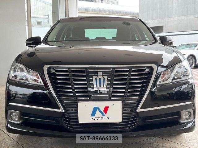 Toyota CROWN SEDAN 2015-06 7271747-13