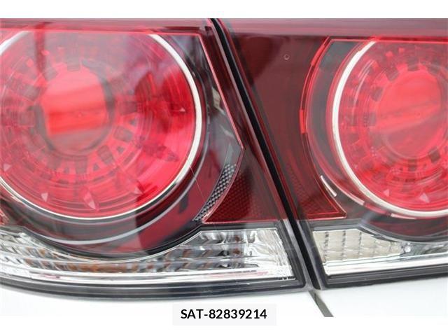Toyota CROWN SEDAN 2016-08 7326405-23