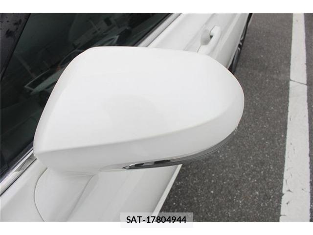 Toyota CROWN SEDAN 2019-07 7326403-28