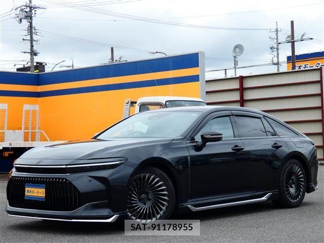 Toyota CROWN SEDAN 2024-08 7326386-0