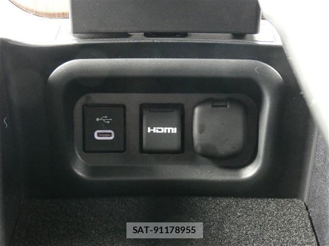 Toyota CROWN SEDAN 2024-08 7326386-12
