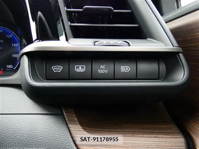 Toyota CROWN SEDAN 2024-08 7326386-18