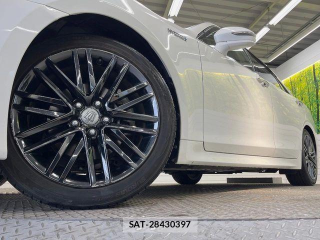 Toyota CROWN SEDAN 2014-07 7326402-10