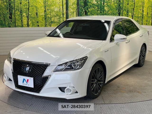 Toyota CROWN SEDAN 2014-07 7326402-15