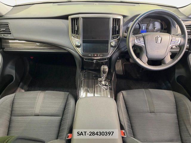 Toyota CROWN SEDAN 2014-07 7326402-1