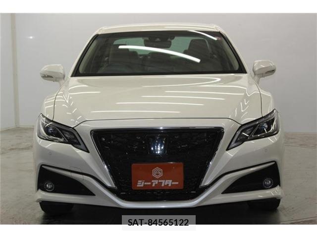 Toyota CROWN SEDAN 2018-10 7326406-1