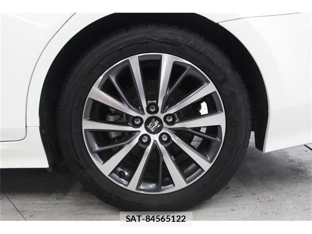 Toyota CROWN SEDAN 2018-10 7326406-24