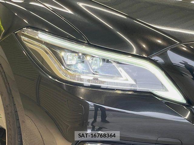 Toyota CROWN SEDAN 2019-06 7326389-12
