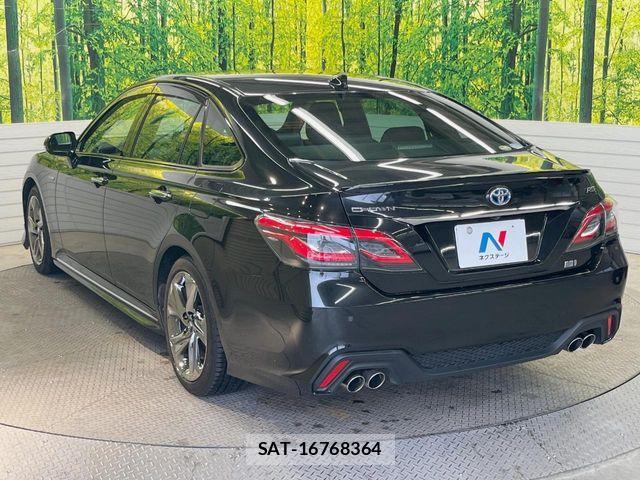 Toyota CROWN SEDAN 2019-06 7326389-17