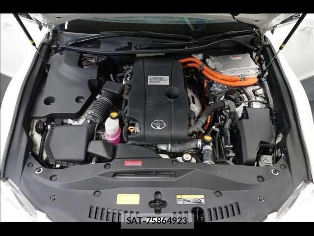 Toyota CROWN SEDAN 2013-04 7326409-19