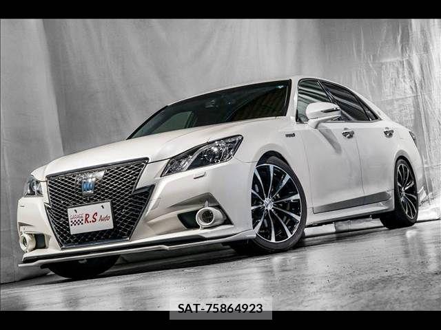 Toyota CROWN SEDAN 2013-04 7326409-2
