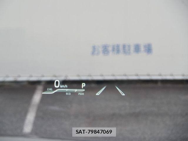 Toyota CROWN SEDAN 2021-04 7326384-17