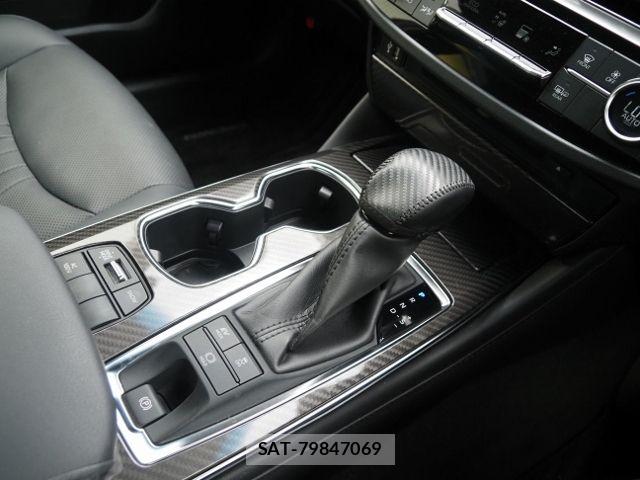 Toyota CROWN SEDAN 2021-04 7326384-25