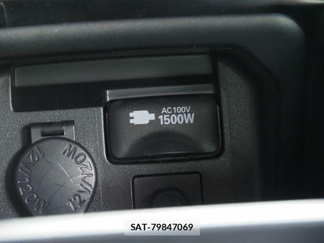 Toyota CROWN SEDAN 2021-04 7326384-26