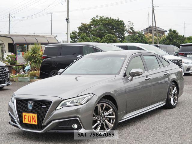Toyota CROWN SEDAN 2021-04 7326384-3