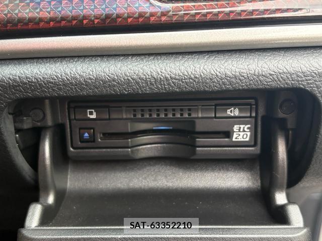 Toyota CROWN SEDAN 2018-10 7326388-18