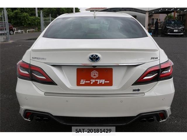 Toyota CROWN SEDAN 2018-06 7326399-9