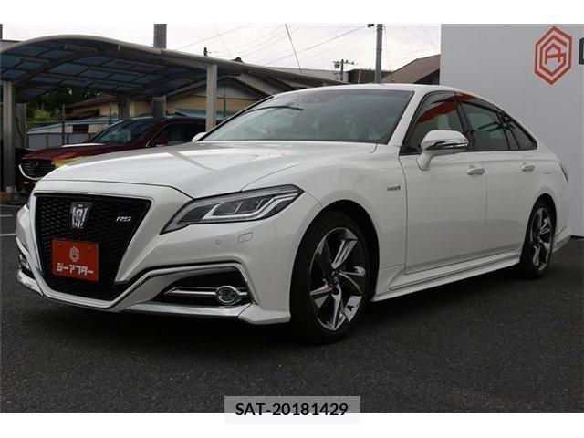 Toyota CROWN SEDAN 2018-06 7326399-23