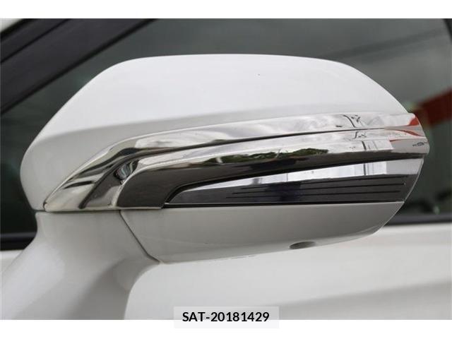 Toyota CROWN SEDAN 2018-06 7326399-28