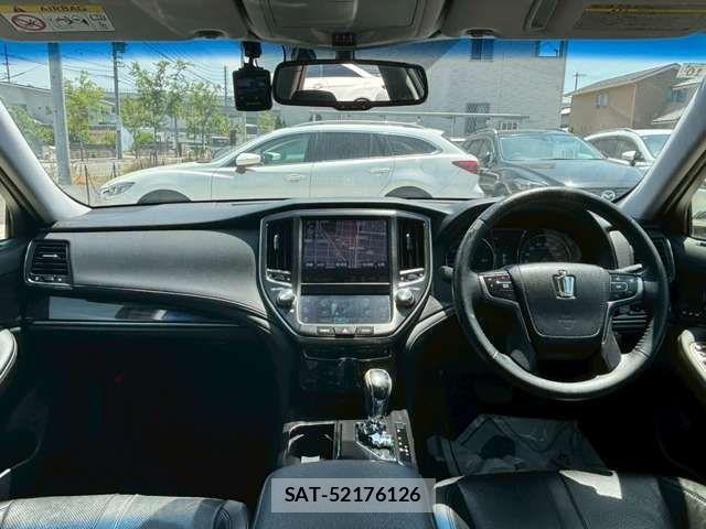 Toyota CROWN SEDAN 2013-03 7326413-3