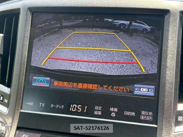 Toyota CROWN SEDAN 2013-03 7326413-5