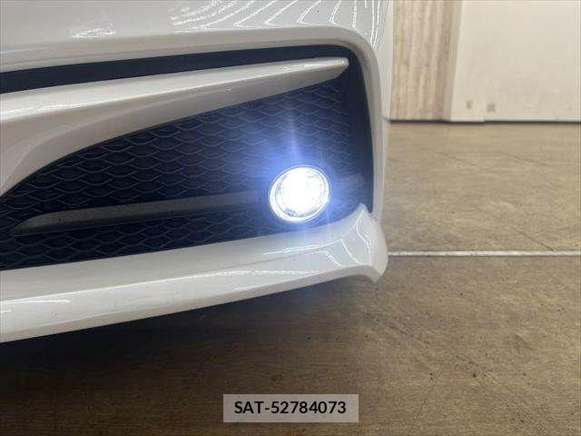 Toyota CROWN SEDAN 2021-02 7326401-11