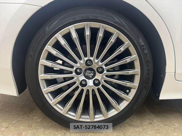 Toyota CROWN SEDAN 2021-02 7326401-28