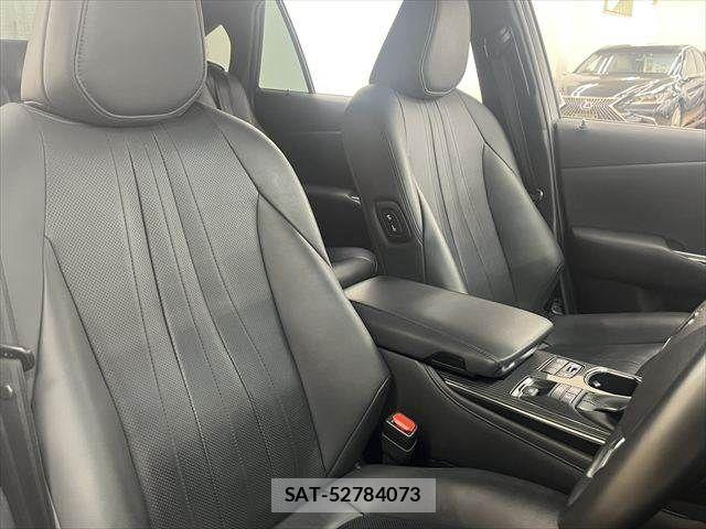 Toyota CROWN SEDAN 2021-02 7326401-6