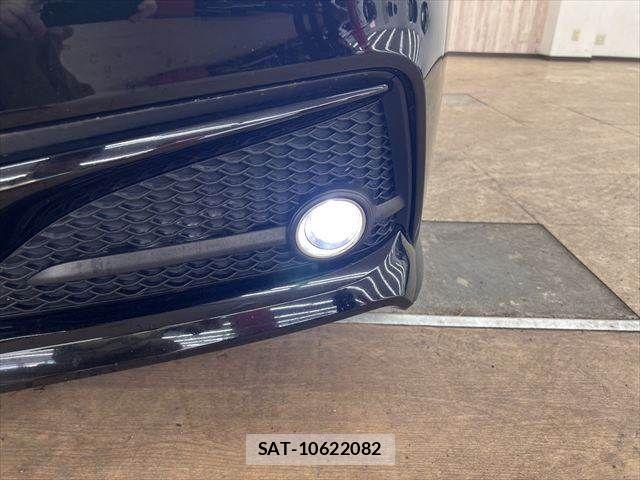 Toyota CROWN SEDAN 2021-01 7326392-10