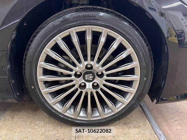 Toyota CROWN SEDAN 2021-01 7326392-11