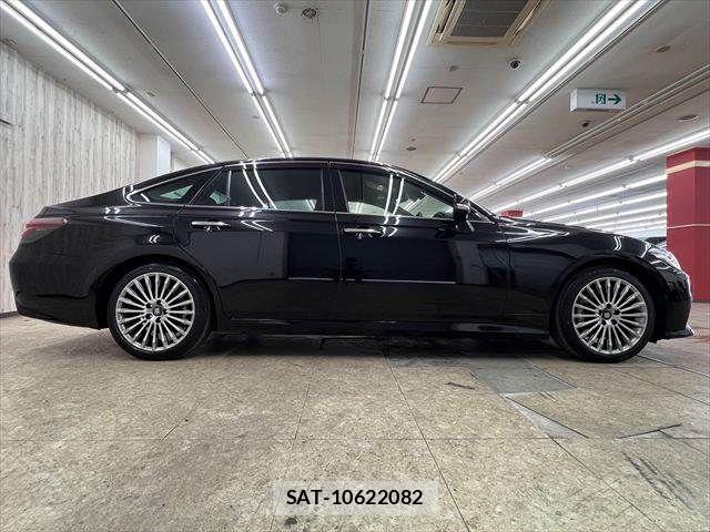 Toyota CROWN SEDAN 2021-01 7326392-14