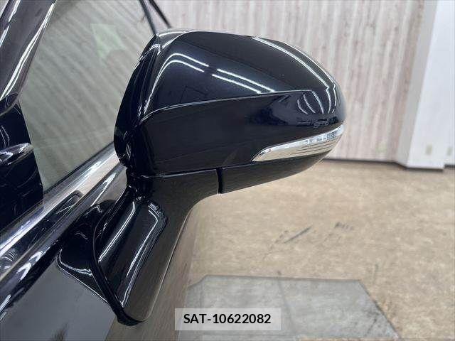 Toyota CROWN SEDAN 2021-01 7326392-23