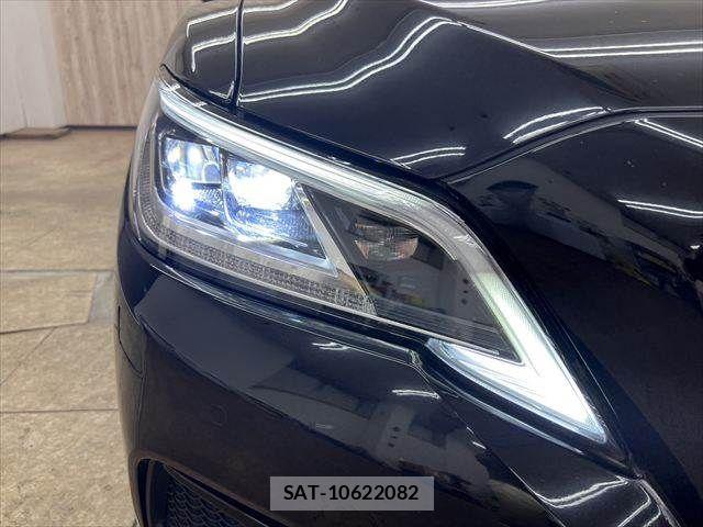 Toyota CROWN SEDAN 2021-01 7326392-28