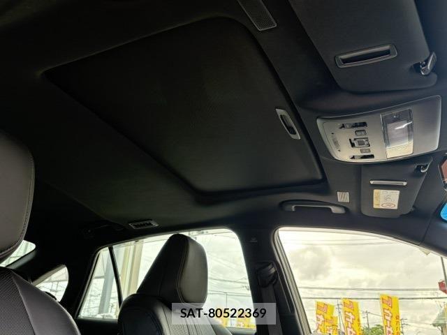 Toyota CROWN SEDAN 2021-03 7326393-13