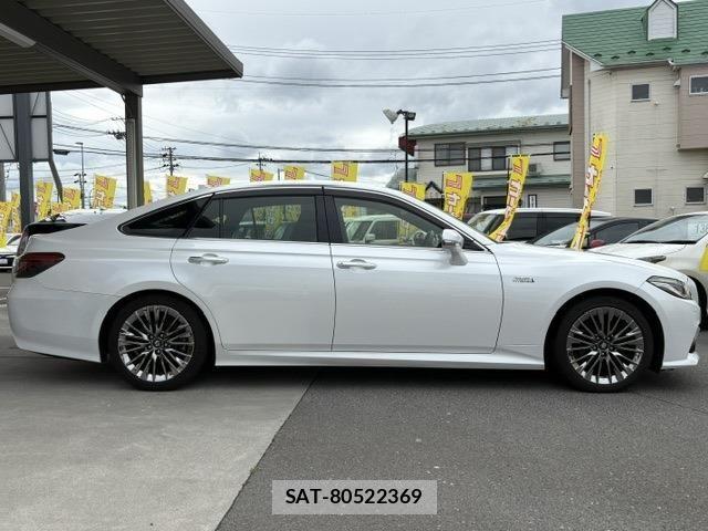 Toyota CROWN SEDAN 2021-03 7326393-3