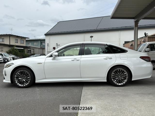 Toyota CROWN SEDAN 2021-03 7326393-7