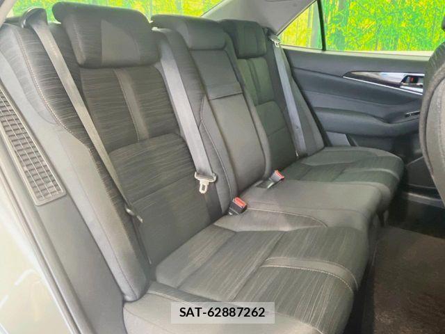 Toyota CROWN SEDAN 2013-09 7326407-9