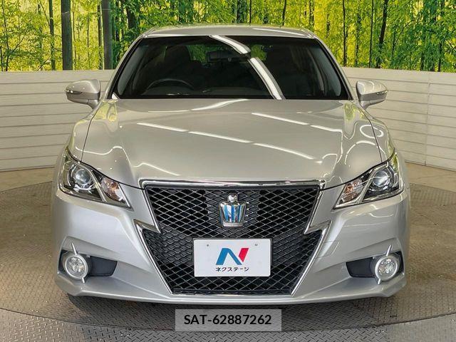 Toyota CROWN SEDAN 2013-09 7326407-13