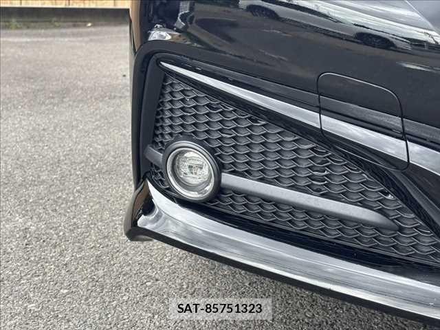 Toyota CROWN SEDAN 2019-04 7326395-25