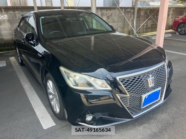 Toyota CROWN SEDAN 2013-11 7326408-1
