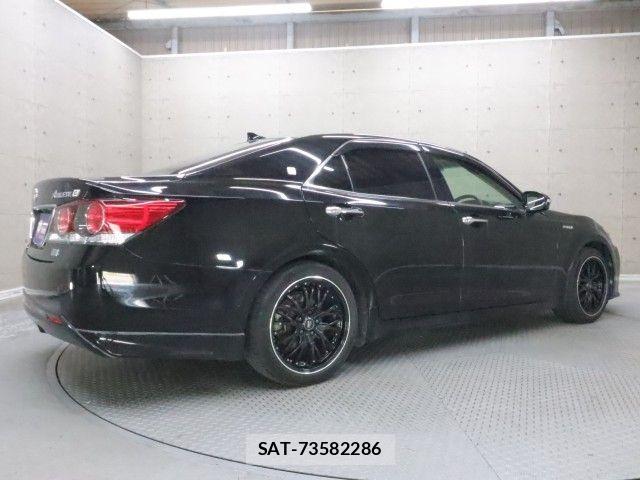 Toyota CROWN SEDAN 2015-12 7357313-1
