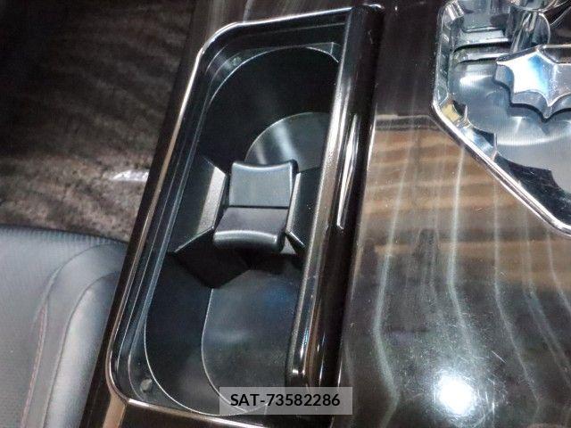 Toyota CROWN SEDAN 2015-12 7357313-21