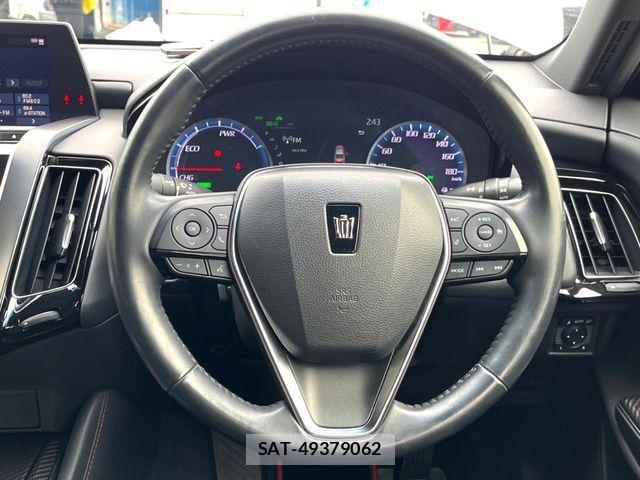 Toyota CROWN SEDAN 2020-07 7357295-9