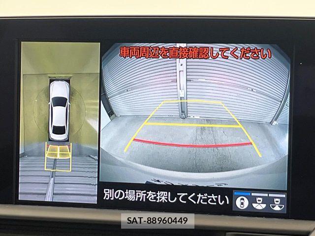 Toyota CROWN SEDAN 2019-04 7357310-2