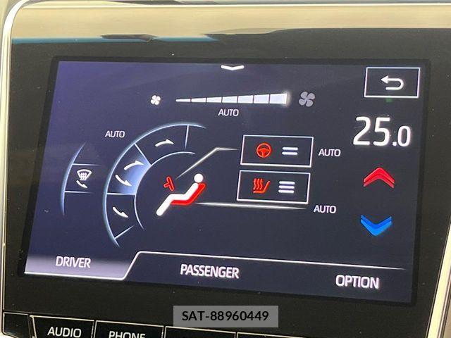 Toyota CROWN SEDAN 2019-04 7357310-7