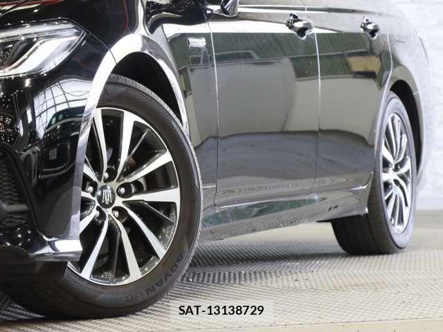 Toyota CROWN SEDAN 2018-11 7357317-18