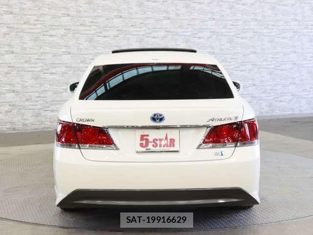 Toyota CROWN SEDAN 2015-07 7357320-13