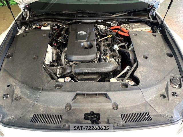 Toyota CROWN SEDAN 2021-05 7357296-18